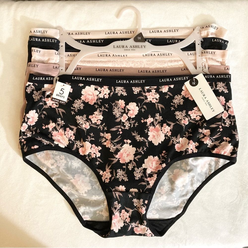 Laura Ashley 5 Pairs Super Soft Brief Panties 1X Cottagecore NWT Black Floral